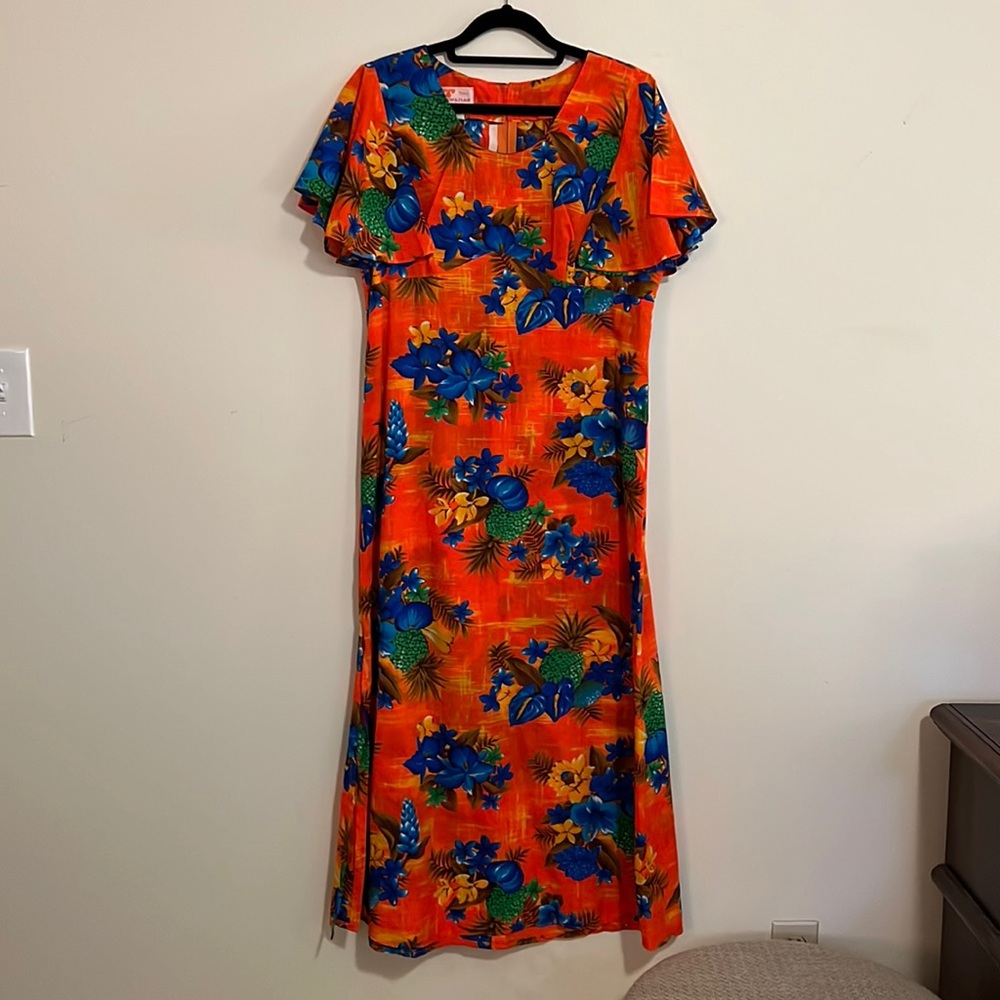 VINTAGE Hawaiian orange dress